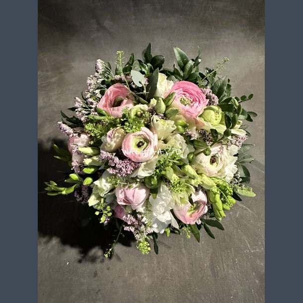 Brudebuket tt lyserd/hvid